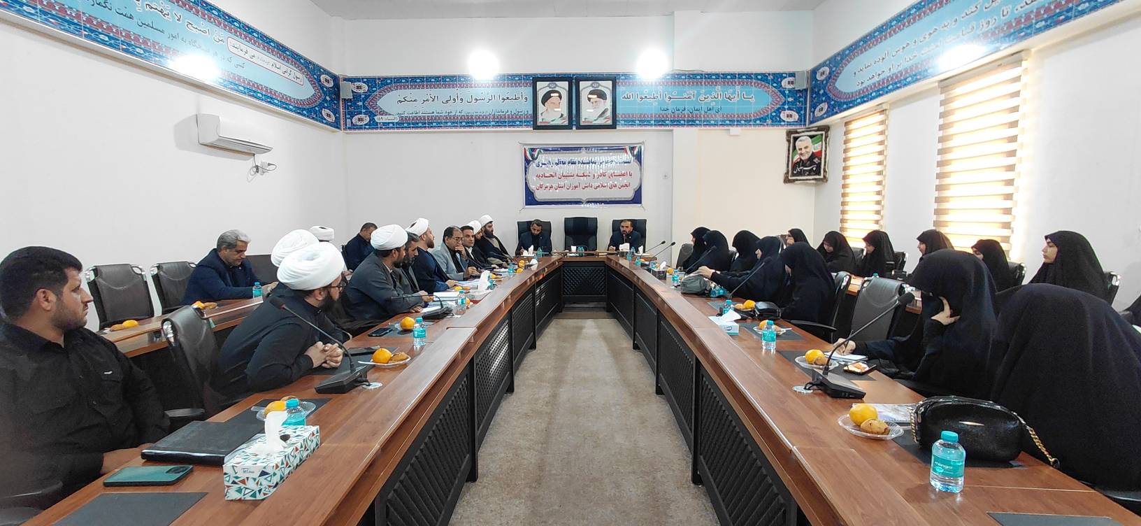 سفر استانی دبیرکل و نماینده رهبری به استان هرمزگان -2  آذر 1404