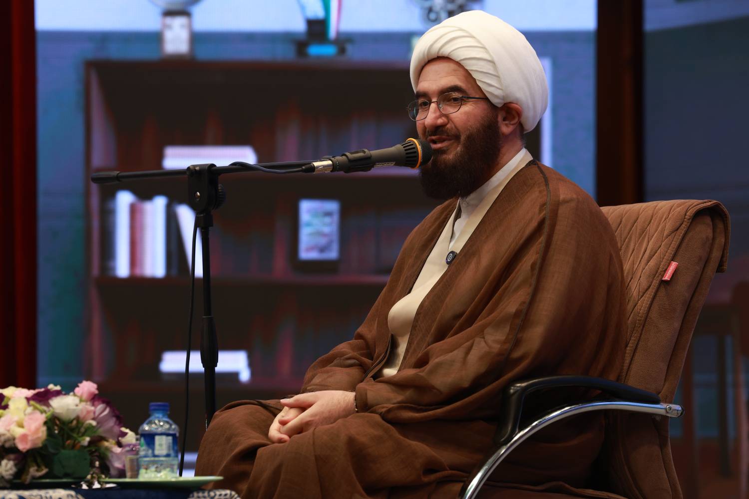 حجت‌الاسلام حاج‌علی‌اکبری: استقامت رمز پیروزی در همه عرصه‌های زندگی است